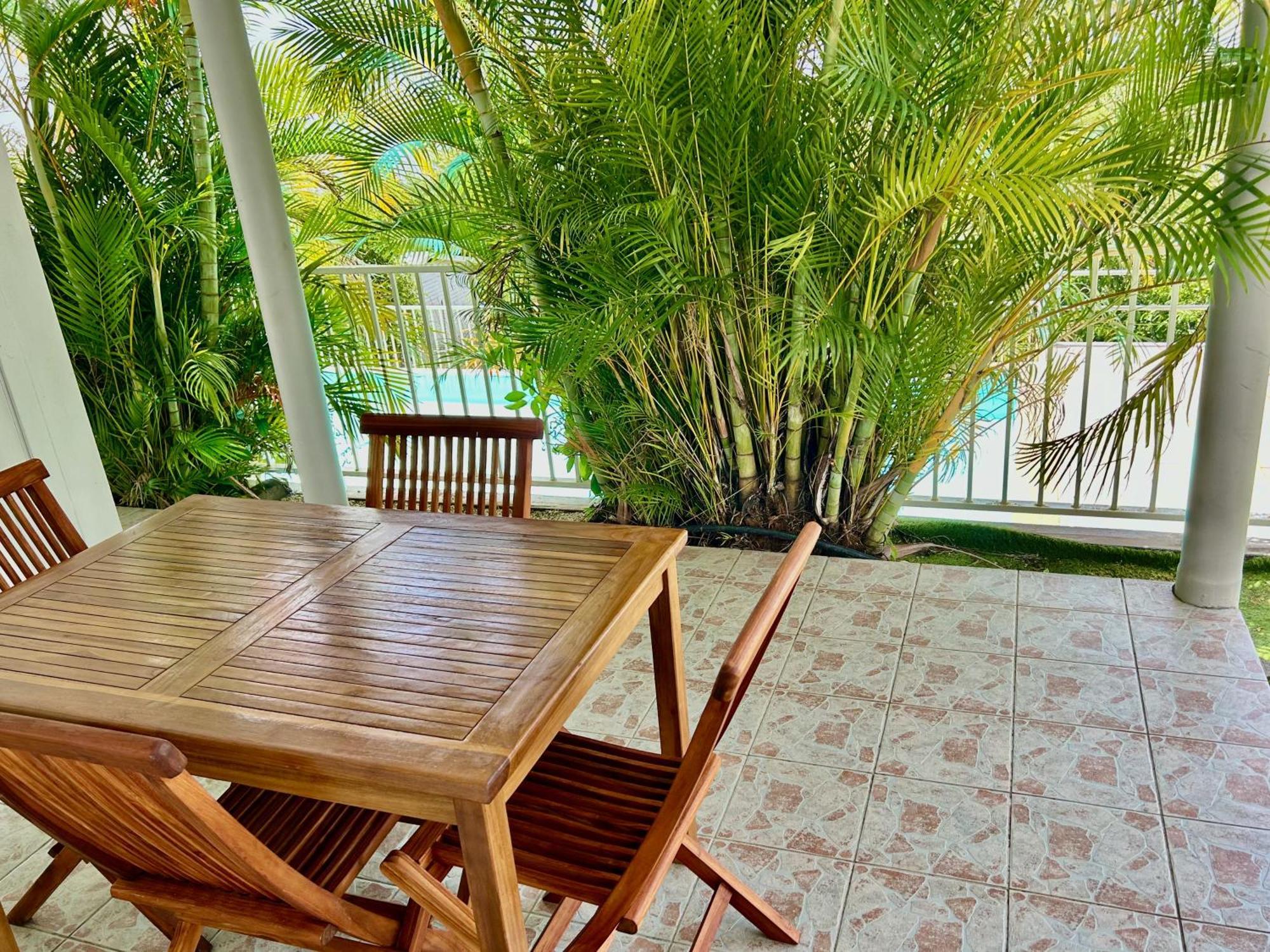 Bleu Soleil Apartment Le Morne-Vert Exterior photo